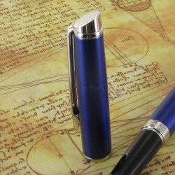 Stylo Plume Moyenne WATERMAN® Hémisphère Bleu Nuit