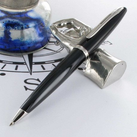 STYLO BILLE carène Laque Noire ST de WATERMAN