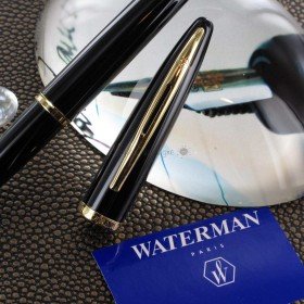 Stylo Plume Waterman® Carène Or massif 18 K Laque Noire GT