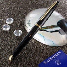 Stylo Plume Waterman® Carène Or massif 18 K Laque Noire GT