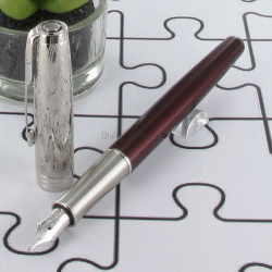 Stylo Plume Moyenne PARKER® SONNET Bordeaux & Métal