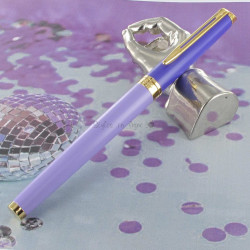 Stylo plume Waterman Hémisphère - en métal et laque violette avec finition  en plaqué or - plume fine en plaqué or - coffret cadeau