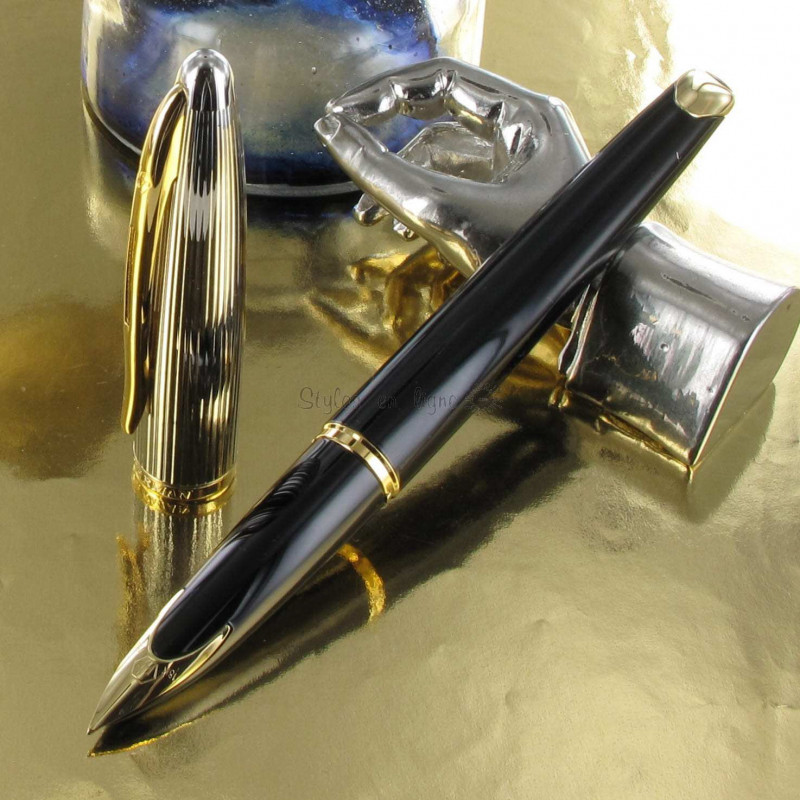Stylo Plume Fine WATERMAN® Carène Deluxe Or Laque Noire GT Stylo Plume Fine WATERMAN® Carène Deluxe Or Laque Noire GT