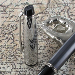 Stylo Plume Moyenne WATERMAN® Expert Deluxe Stone